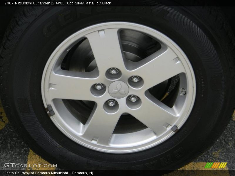 Cool Silver Metallic / Black 2007 Mitsubishi Outlander LS 4WD