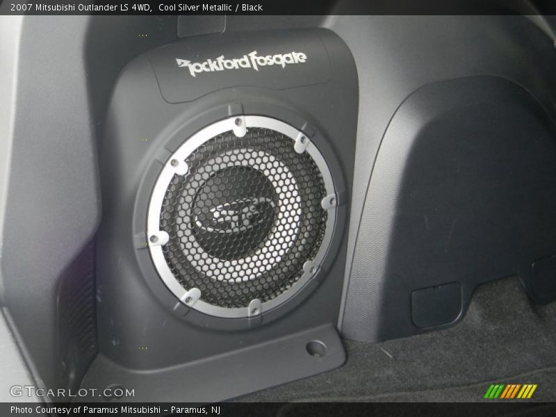 Cool Silver Metallic / Black 2007 Mitsubishi Outlander LS 4WD