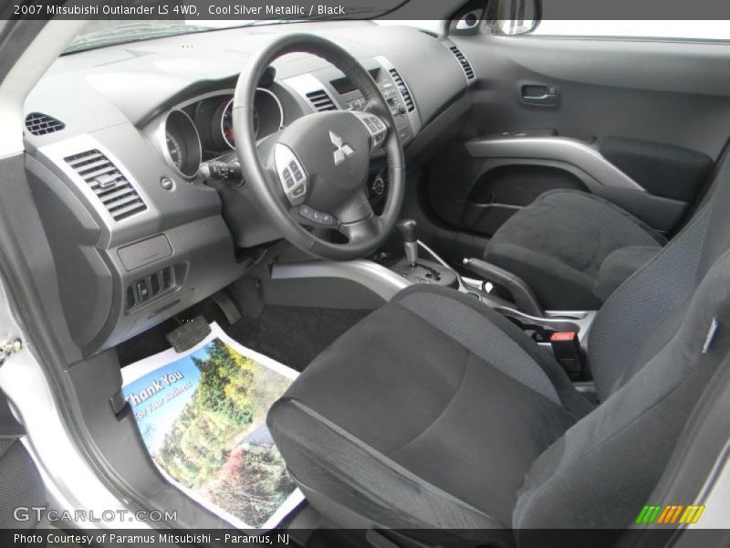 Cool Silver Metallic / Black 2007 Mitsubishi Outlander LS 4WD