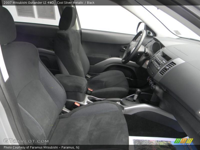 Cool Silver Metallic / Black 2007 Mitsubishi Outlander LS 4WD