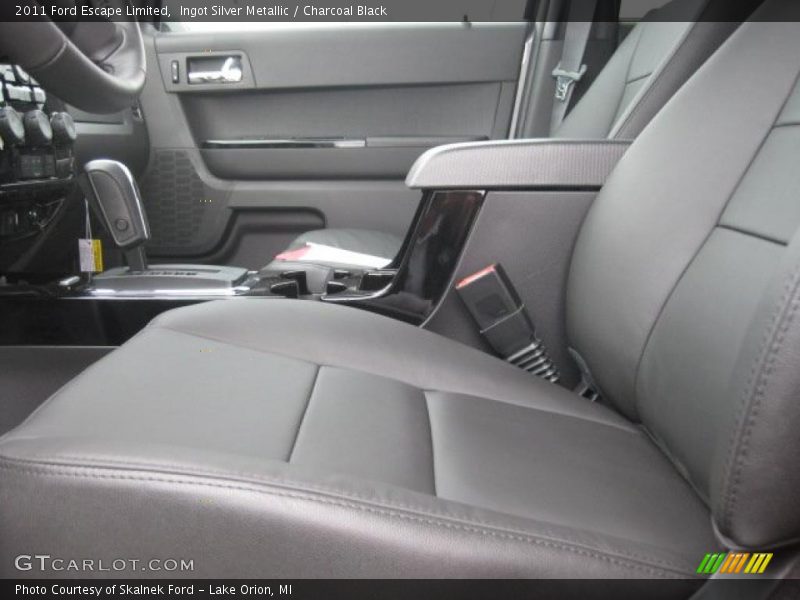 Ingot Silver Metallic / Charcoal Black 2011 Ford Escape Limited
