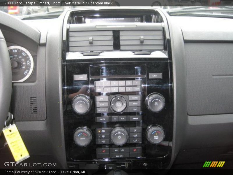 Ingot Silver Metallic / Charcoal Black 2011 Ford Escape Limited