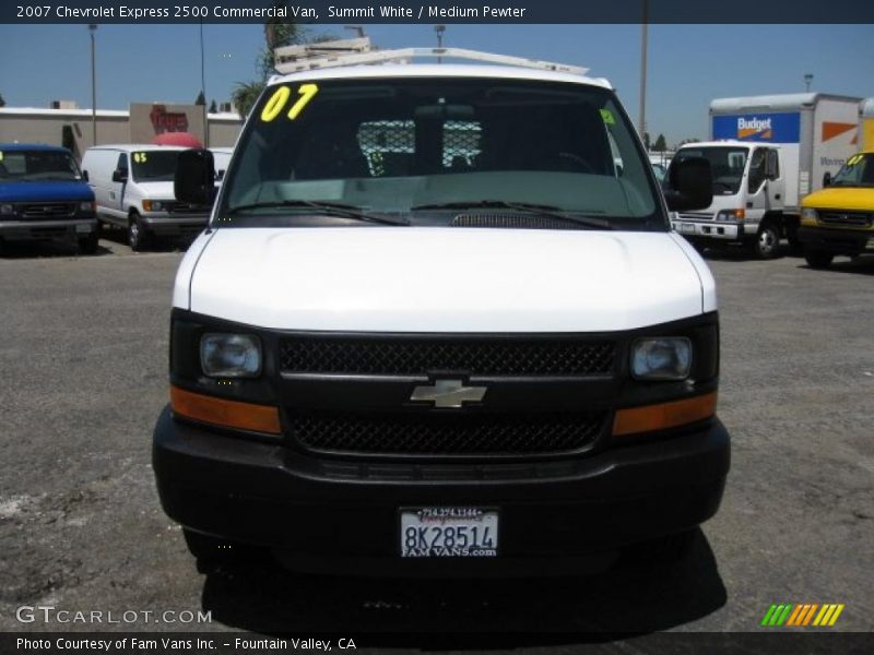 Summit White / Medium Pewter 2007 Chevrolet Express 2500 Commercial Van