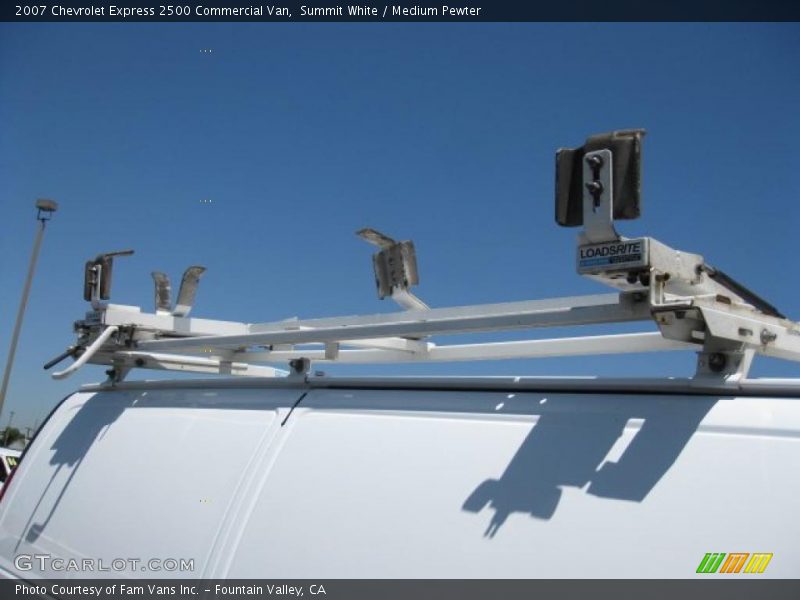 Summit White / Medium Pewter 2007 Chevrolet Express 2500 Commercial Van