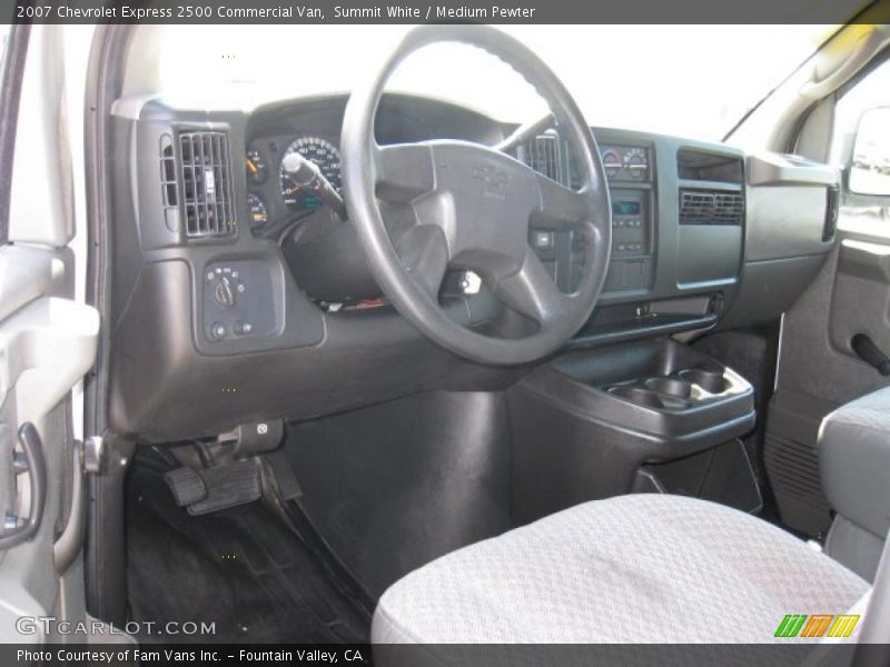 Summit White / Medium Pewter 2007 Chevrolet Express 2500 Commercial Van