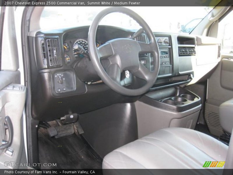 Summit White / Medium Pewter 2007 Chevrolet Express 2500 Commercial Van