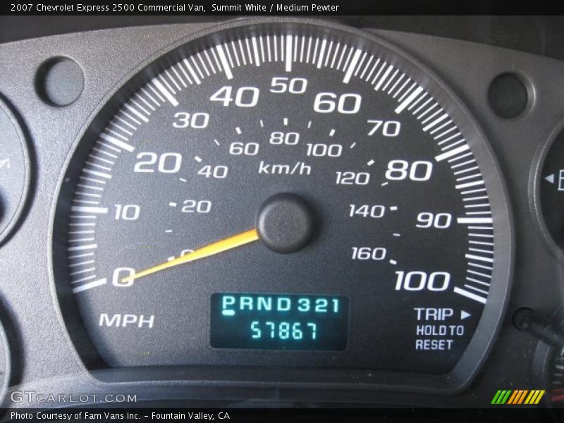 Summit White / Medium Pewter 2007 Chevrolet Express 2500 Commercial Van