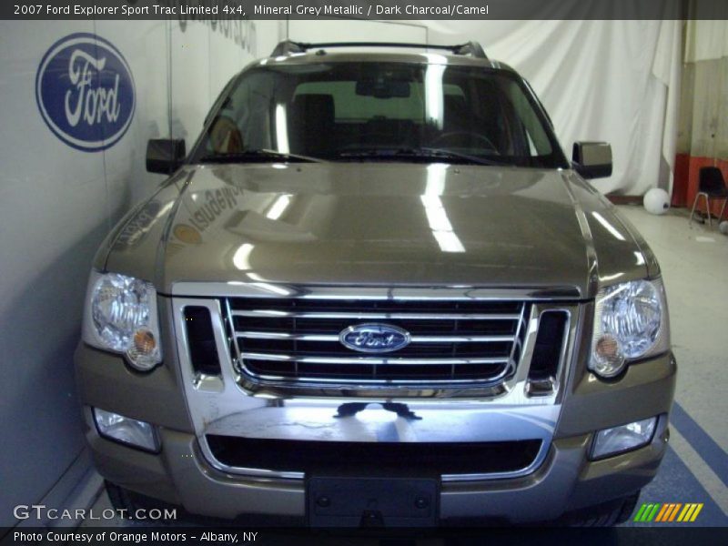 Mineral Grey Metallic / Dark Charcoal/Camel 2007 Ford Explorer Sport Trac Limited 4x4