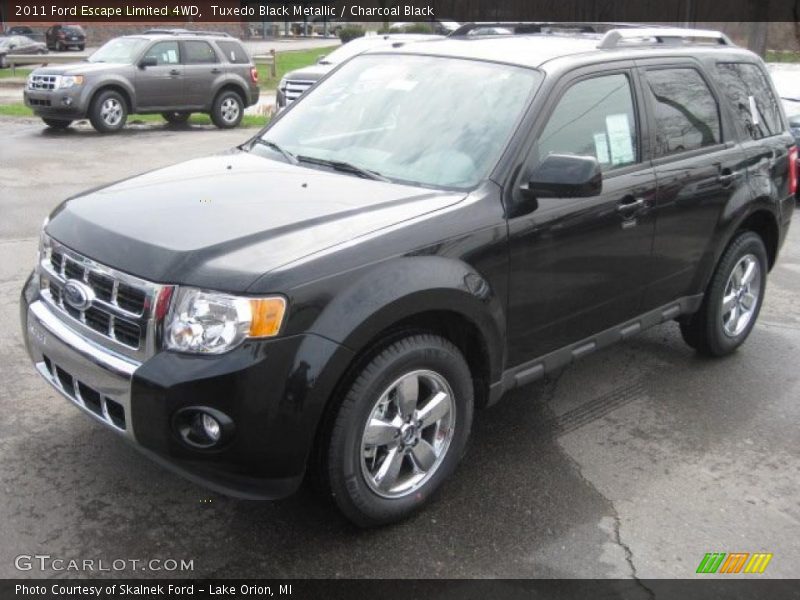 Tuxedo Black Metallic / Charcoal Black 2011 Ford Escape Limited 4WD