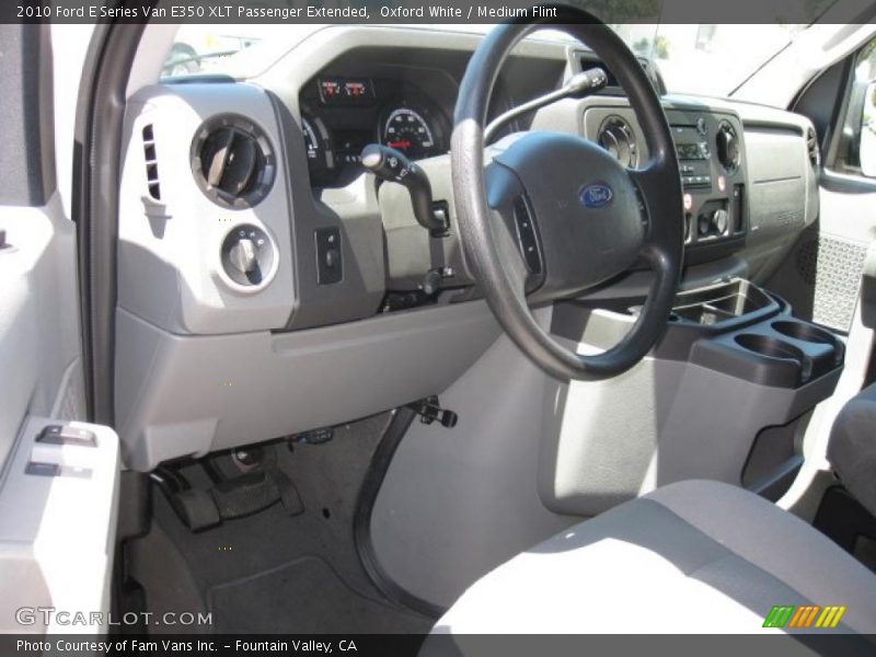 Oxford White / Medium Flint 2010 Ford E Series Van E350 XLT Passenger Extended