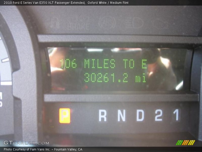 Oxford White / Medium Flint 2010 Ford E Series Van E350 XLT Passenger Extended