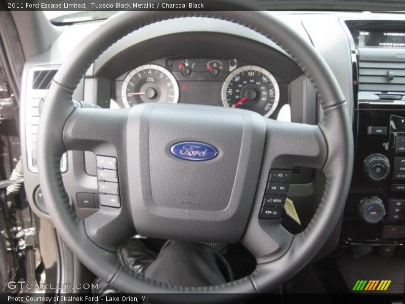 Tuxedo Black Metallic / Charcoal Black 2011 Ford Escape Limited