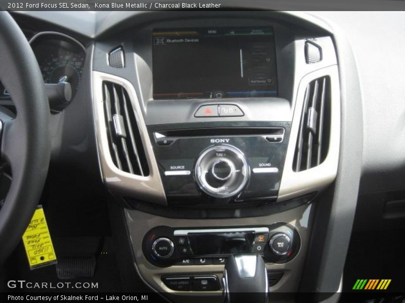 Controls of 2012 Focus SEL Sedan