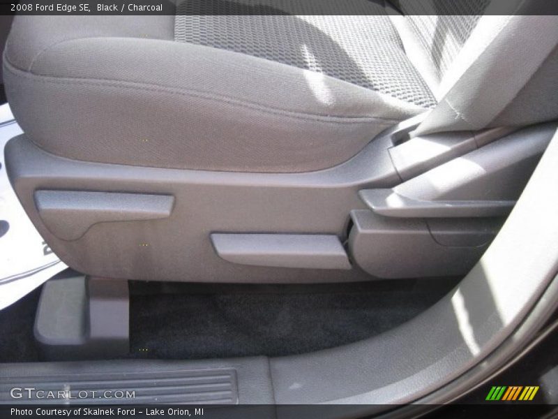 Black / Charcoal 2008 Ford Edge SE