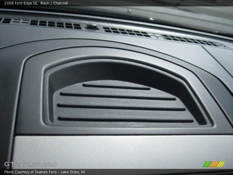 Black / Charcoal 2008 Ford Edge SE