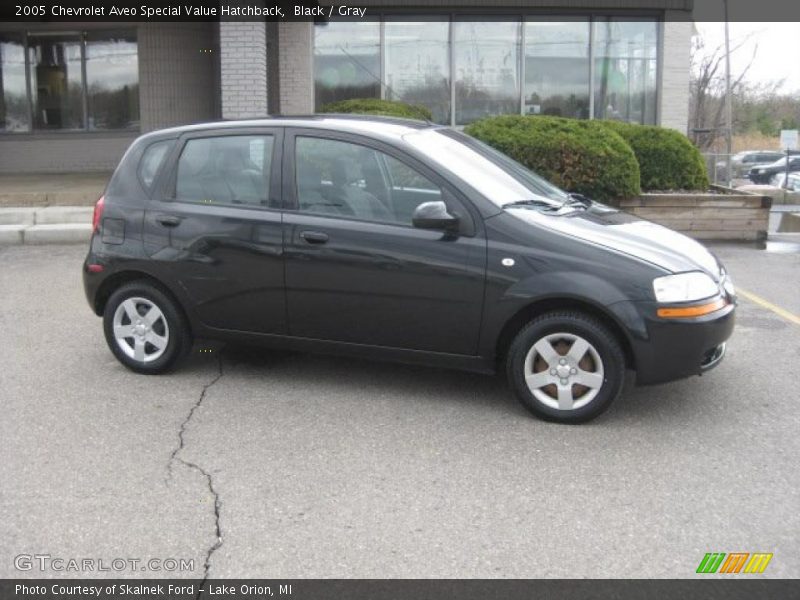 Black / Gray 2005 Chevrolet Aveo Special Value Hatchback