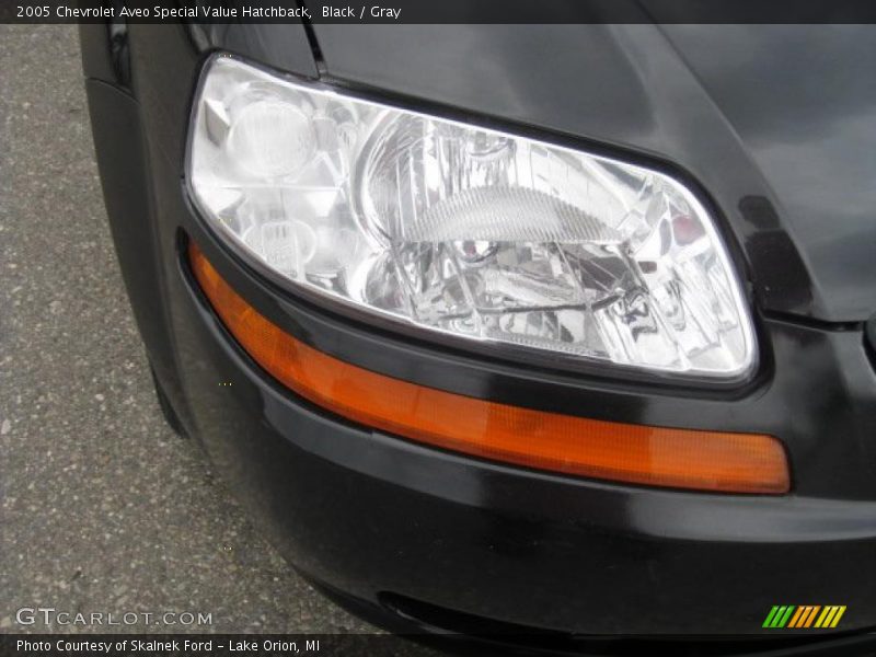 Black / Gray 2005 Chevrolet Aveo Special Value Hatchback