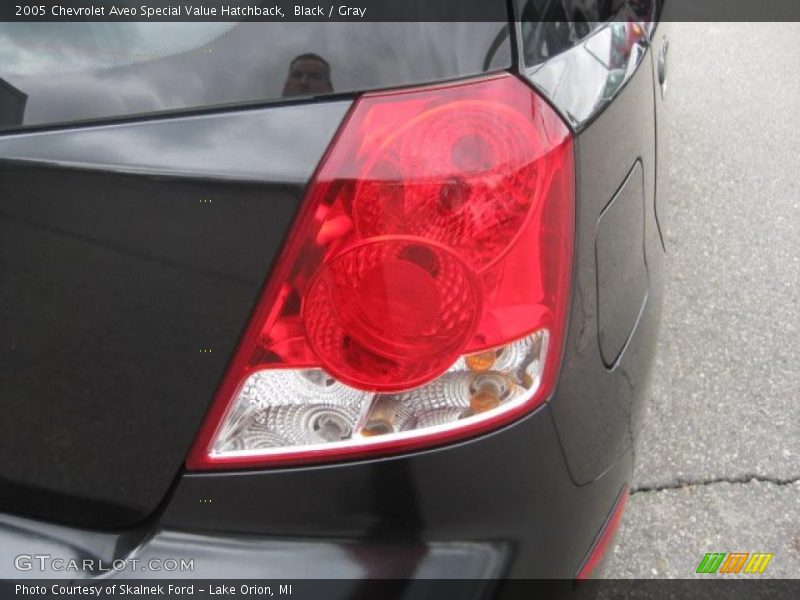 Black / Gray 2005 Chevrolet Aveo Special Value Hatchback