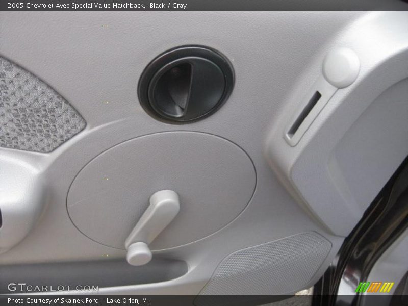 Black / Gray 2005 Chevrolet Aveo Special Value Hatchback