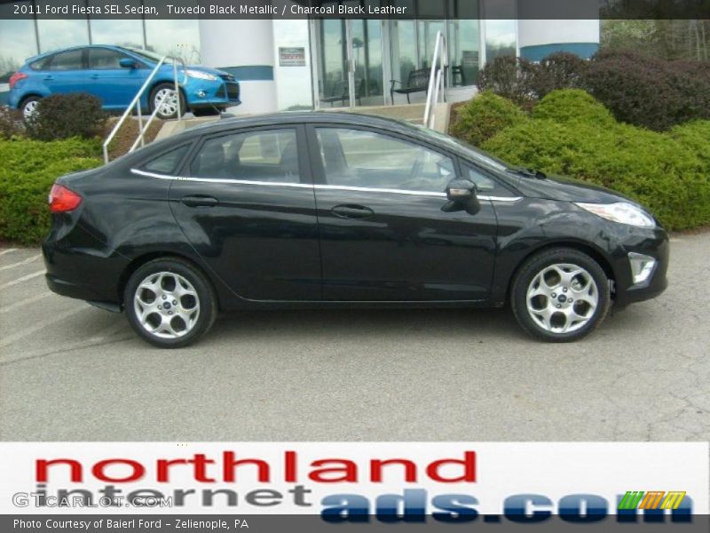 Tuxedo Black Metallic / Charcoal Black Leather 2011 Ford Fiesta SEL Sedan