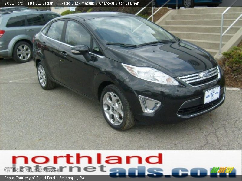 Tuxedo Black Metallic / Charcoal Black Leather 2011 Ford Fiesta SEL Sedan