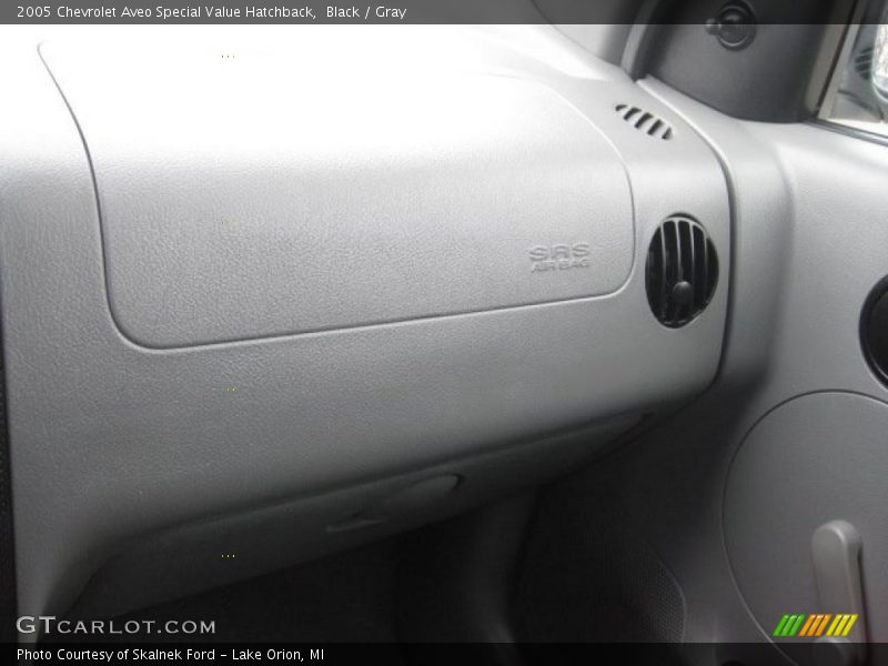 Black / Gray 2005 Chevrolet Aveo Special Value Hatchback