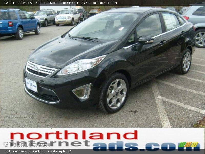 Tuxedo Black Metallic / Charcoal Black Leather 2011 Ford Fiesta SEL Sedan