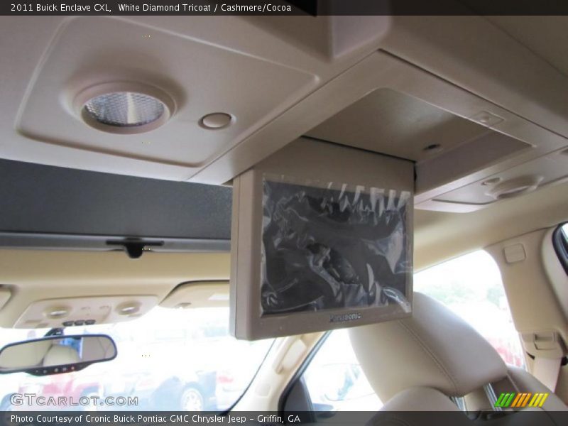 White Diamond Tricoat / Cashmere/Cocoa 2011 Buick Enclave CXL
