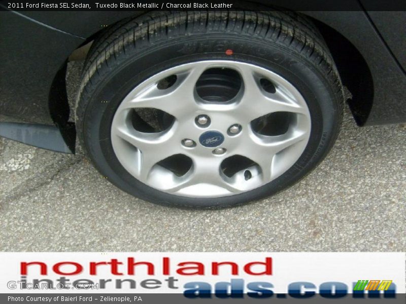 Tuxedo Black Metallic / Charcoal Black Leather 2011 Ford Fiesta SEL Sedan