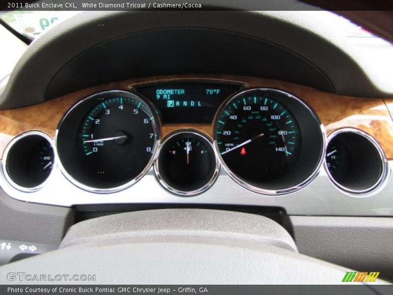 White Diamond Tricoat / Cashmere/Cocoa 2011 Buick Enclave CXL