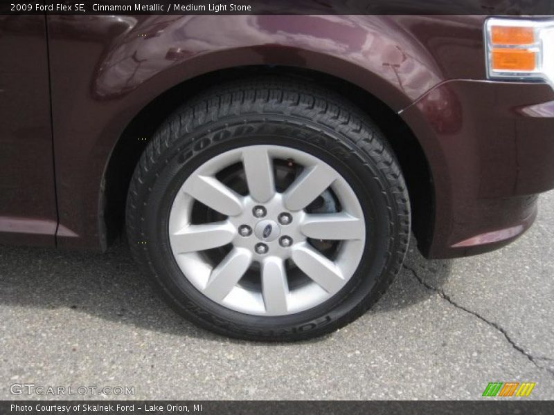Cinnamon Metallic / Medium Light Stone 2009 Ford Flex SE