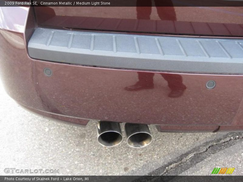 Cinnamon Metallic / Medium Light Stone 2009 Ford Flex SE