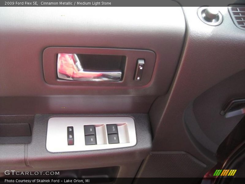 Cinnamon Metallic / Medium Light Stone 2009 Ford Flex SE