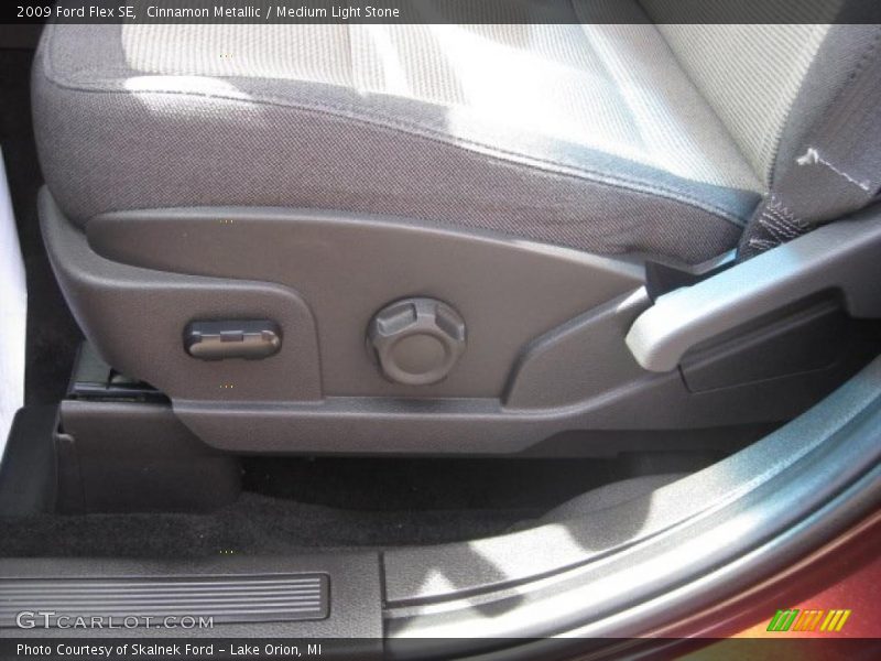 Cinnamon Metallic / Medium Light Stone 2009 Ford Flex SE