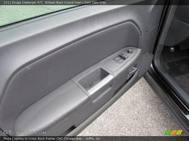 Brilliant Black Crystal Pearl / Dark Slate Gray 2011 Dodge Challenger R/T