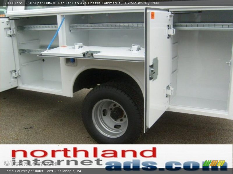Oxford White / Steel 2011 Ford F350 Super Duty XL Regular Cab 4x4 Chassis Commercial