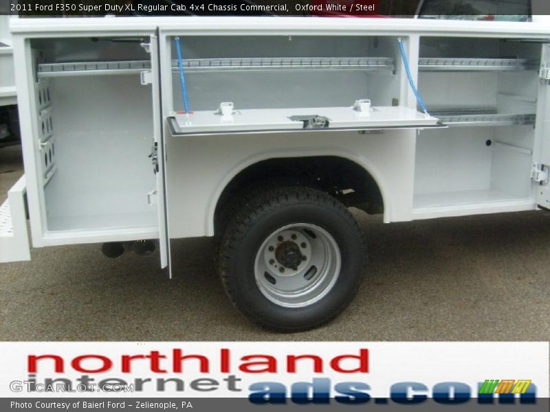 Oxford White / Steel 2011 Ford F350 Super Duty XL Regular Cab 4x4 Chassis Commercial
