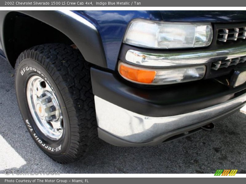 Indigo Blue Metallic / Tan 2002 Chevrolet Silverado 1500 LS Crew Cab 4x4