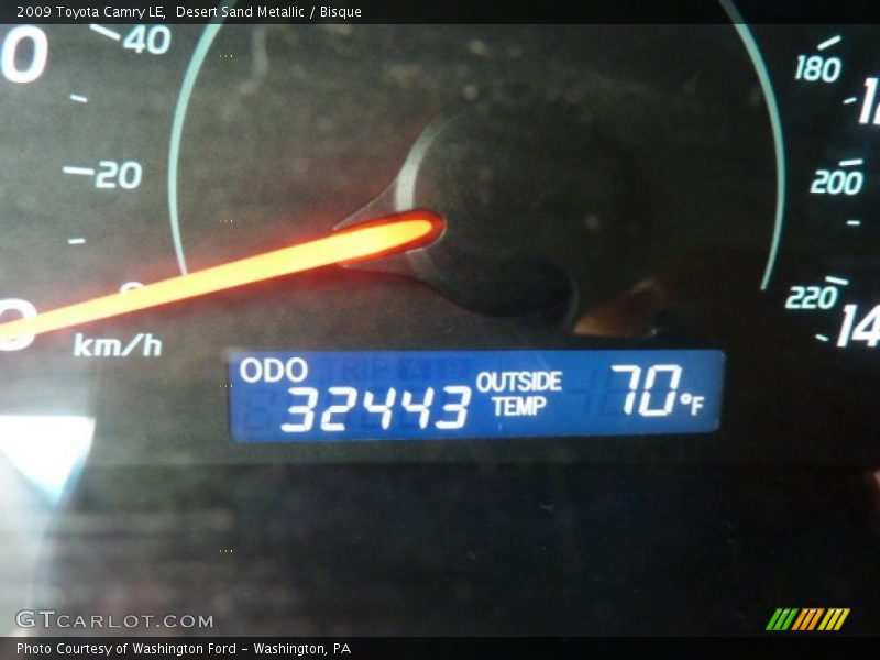 Desert Sand Metallic / Bisque 2009 Toyota Camry LE