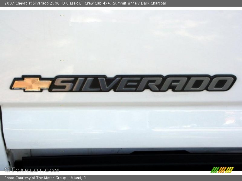Summit White / Dark Charcoal 2007 Chevrolet Silverado 2500HD Classic LT Crew Cab 4x4