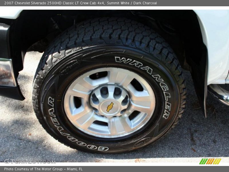 Summit White / Dark Charcoal 2007 Chevrolet Silverado 2500HD Classic LT Crew Cab 4x4
