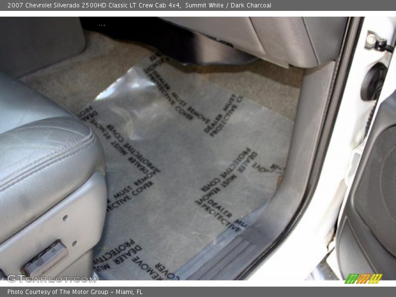 Summit White / Dark Charcoal 2007 Chevrolet Silverado 2500HD Classic LT Crew Cab 4x4
