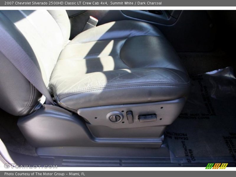 Summit White / Dark Charcoal 2007 Chevrolet Silverado 2500HD Classic LT Crew Cab 4x4