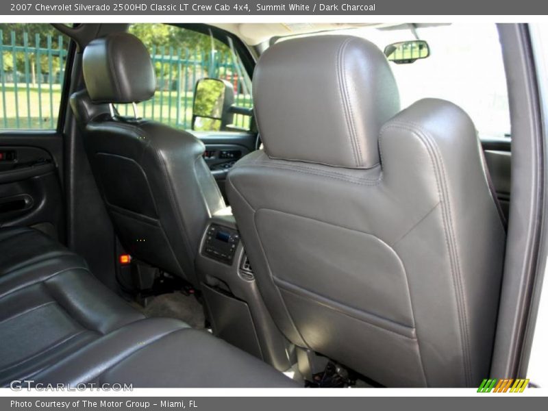 Summit White / Dark Charcoal 2007 Chevrolet Silverado 2500HD Classic LT Crew Cab 4x4