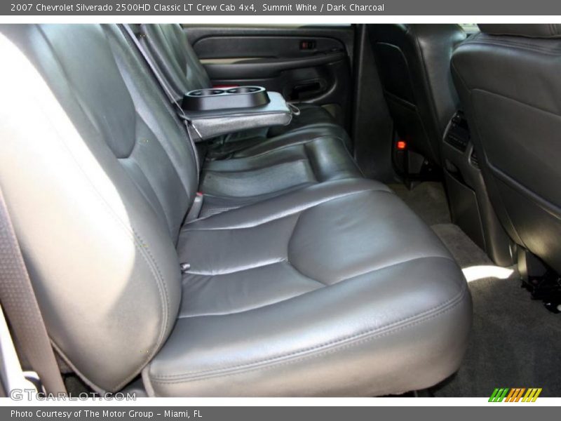 Summit White / Dark Charcoal 2007 Chevrolet Silverado 2500HD Classic LT Crew Cab 4x4