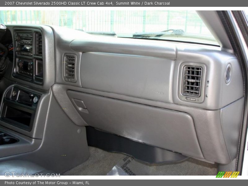 Summit White / Dark Charcoal 2007 Chevrolet Silverado 2500HD Classic LT Crew Cab 4x4