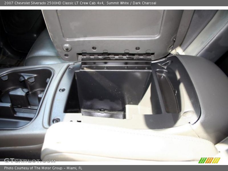 Summit White / Dark Charcoal 2007 Chevrolet Silverado 2500HD Classic LT Crew Cab 4x4