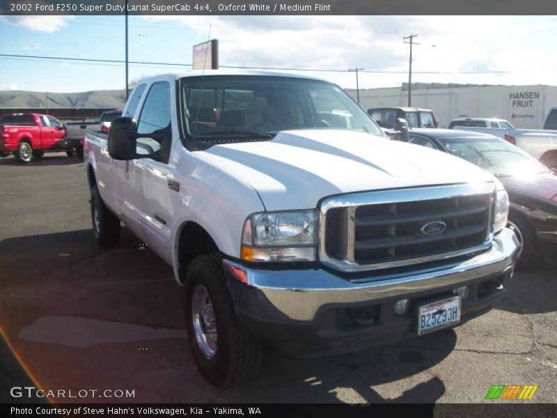 Oxford White / Medium Flint 2002 Ford F250 Super Duty Lariat SuperCab 4x4