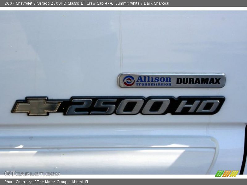 Summit White / Dark Charcoal 2007 Chevrolet Silverado 2500HD Classic LT Crew Cab 4x4