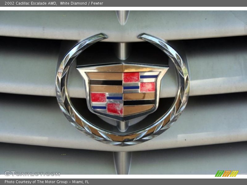 White Diamond / Pewter 2002 Cadillac Escalade AWD